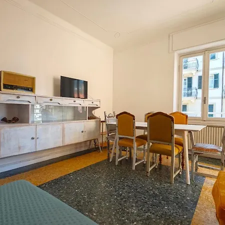 Hostdomus - La Nassa * Alassio